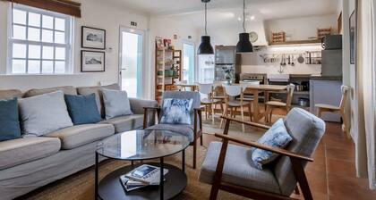 Liiiving in A Ores - Mountain Island House