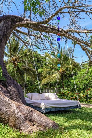 Garden - Lazy Days (Diani Beach)