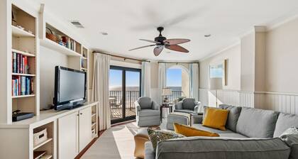 Oceanfront Escape in Wild Dunes – Stunning Views Await!