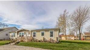 House, 3 Bedrooms | Exterior