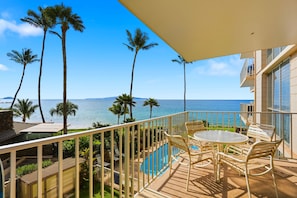Condo, 2 Bedrooms | Outdoor dining