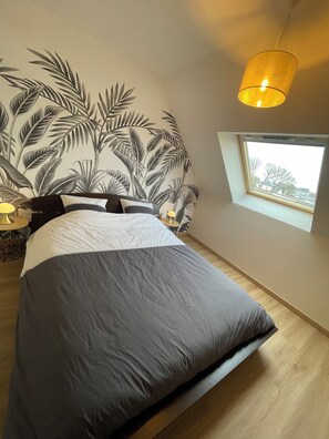 3 chambres, fer et planche Ă repasser, Wi-Fi, draps fournis