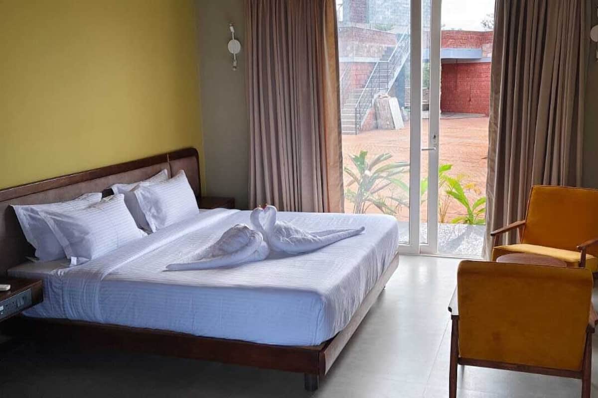 Phòng Deluxe, quang cảnh vườn | Khu vực làm việc phù hợp cho laptop, phòng cách âm 