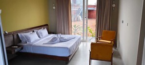 华丽客房, 花园景观 | 笔记本电脑工作区、折叠床/加床（额外收费）、免费 WiFi、床单