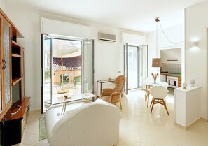 Living area - Solemar Sicilia - Terrazza del Merlo (Palermo)