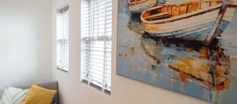 Host & Stay | The Crow's Nest