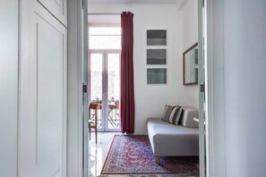 Smart TV - Glorious Whole | Trastevere ArtDesignApartments (Roma)