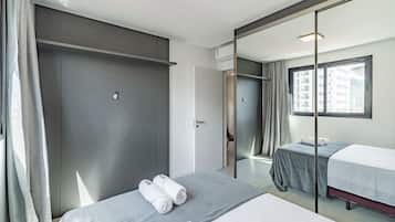 Apartamento básico | Wi-Fi de cortesia, roupa de cama