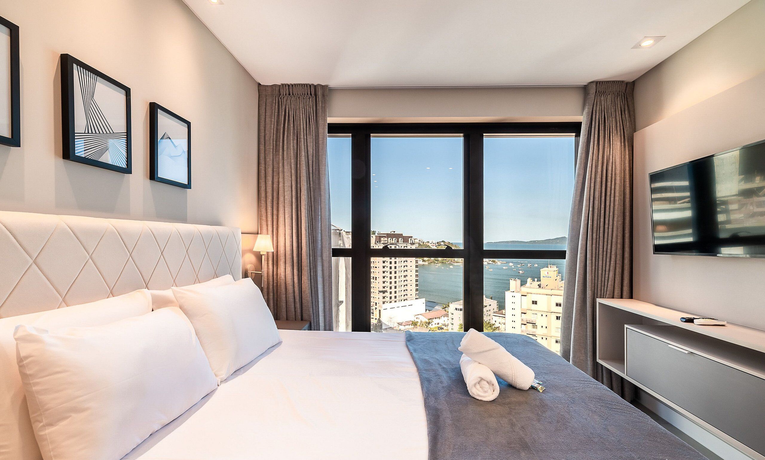 Wifi gratis y ropa de cama 