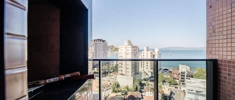 Basic Apartment | Interior