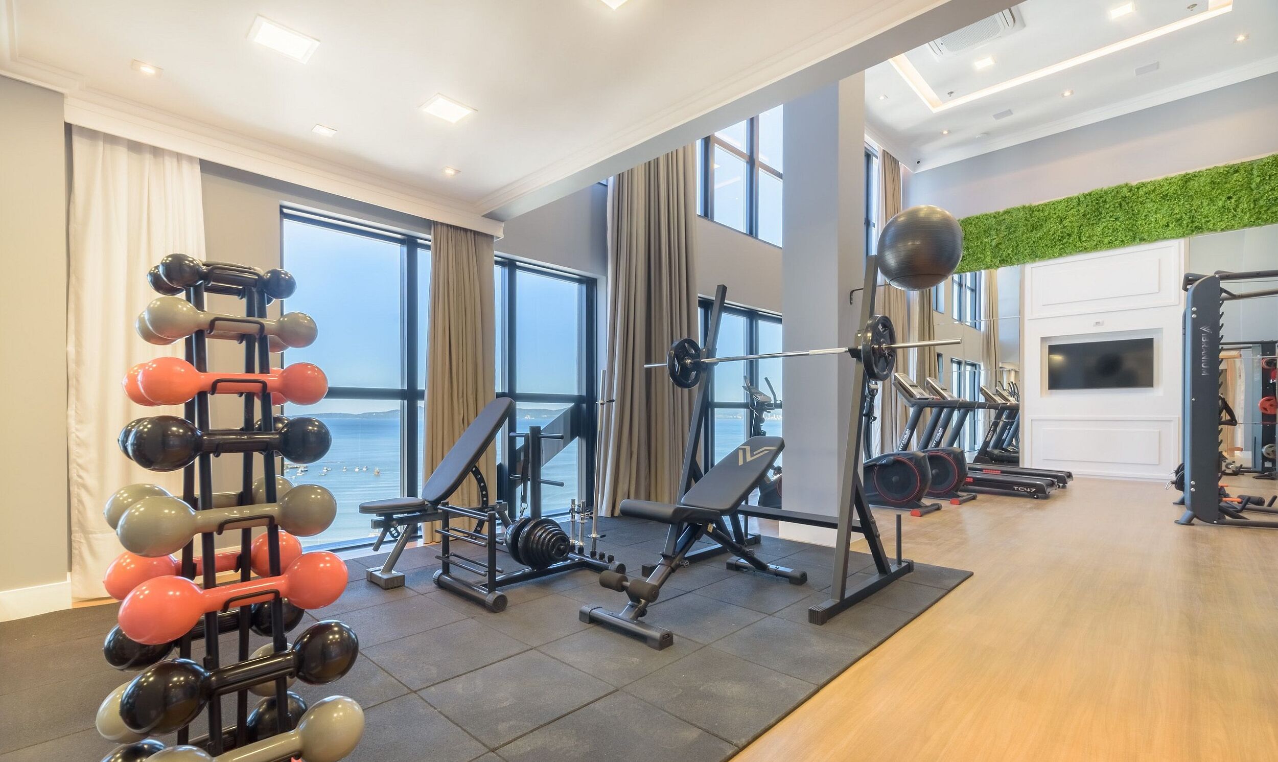 Apartamento básico | Sala de fitness