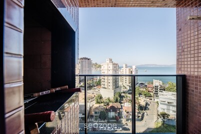 MHF II Apts Variados em Prédio com Vista para o Mar em Itapema