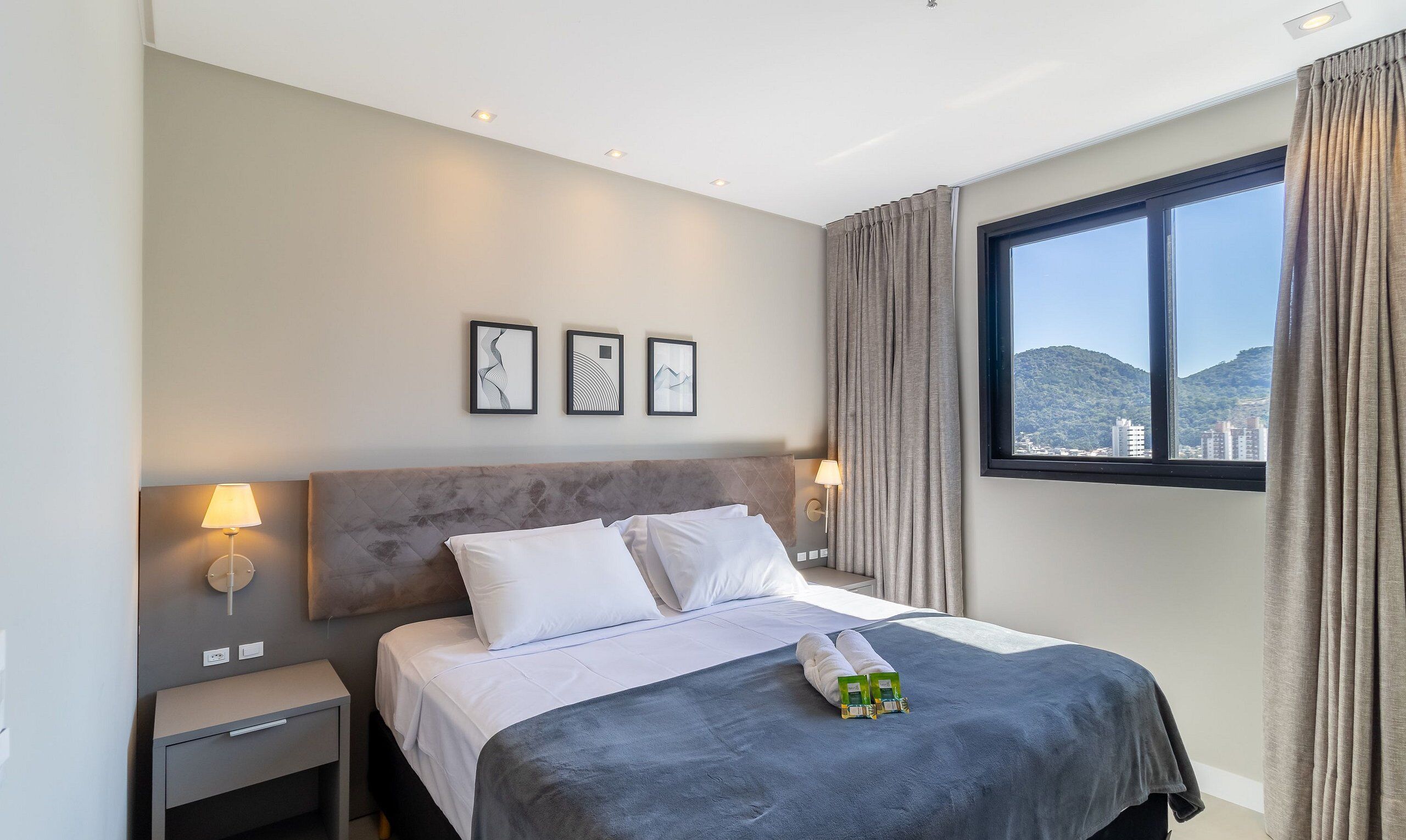 Wifi gratis y ropa de cama 