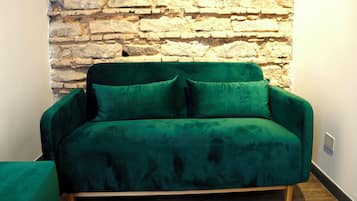 Suite Superior, vista cortile (Agata) | 2 camere, tende oscuranti, insonorizzazione, ferro/asse da stiro