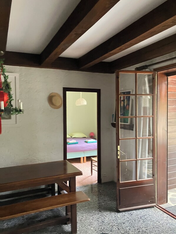 3 bedrooms, iron/ironing board, WiFi, bed sheets - Gîte du Puy des Gardes (Meymac)