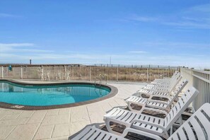 Innenpool, beheizter Pool