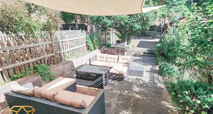 Colonial Luxe: Old Town w/ Firepit, Espresso Bar, Parking