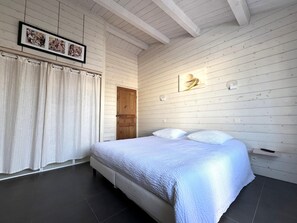 4 bedrooms, iron/ironing board, travel crib, internet - House RIVAGE . (Sainte-Marie-de-Ré)