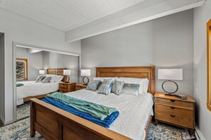 1 bedroom, Internet, bed sheets