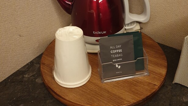 Laptop workspace, WiFi (free) - SEPTEMBER HOTEL (Yangsan)