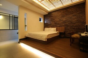 Classic Double Room | Laptop workspace, free WiFi - SEPTEMBER HOTEL (Yangsan)