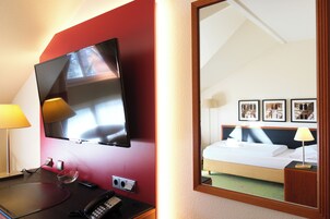 Standard Single Room | Soundproofing, iron/ironing board, free WiFi