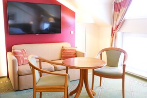 标准三人房 | 隔音、熨斗/熨板、免费 WiFi