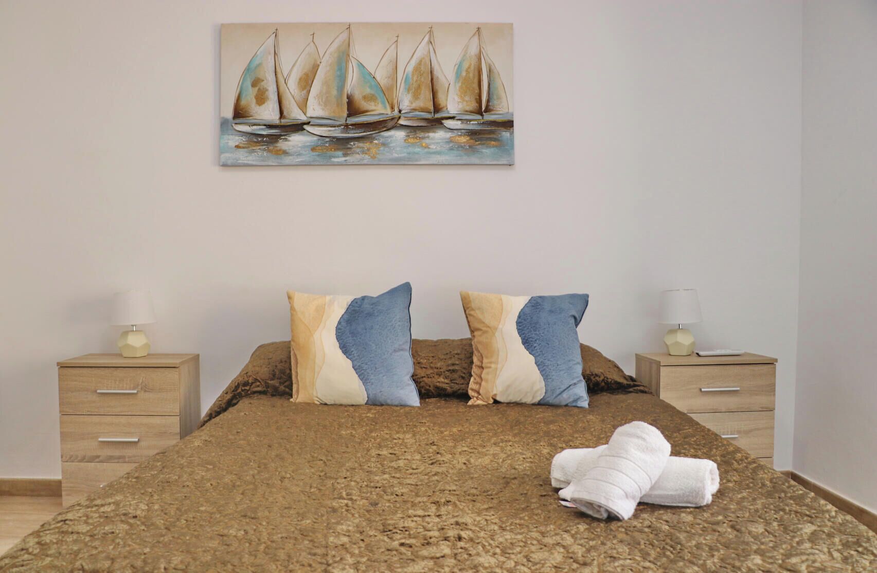 2 bedrooms, WiFi, bed sheets