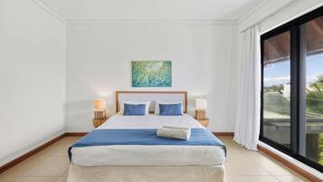 3 Schlafzimmer, Zimmersafe, Bügeleisen/Bügelbrett, WLAN