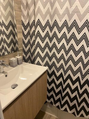 Bathroom - Oceana Suites Laguna del Mar (La Serena)