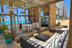 Apartment | Outdoor dining