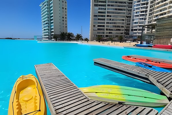 Apartment | Pool | Seasonal outdoor pool