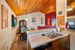Fridge, microwave, oven, stovetop - Juniper Presents: Whitefish Slopeside Retreat-Ski In, Ski Out Bliss (Whitefish)