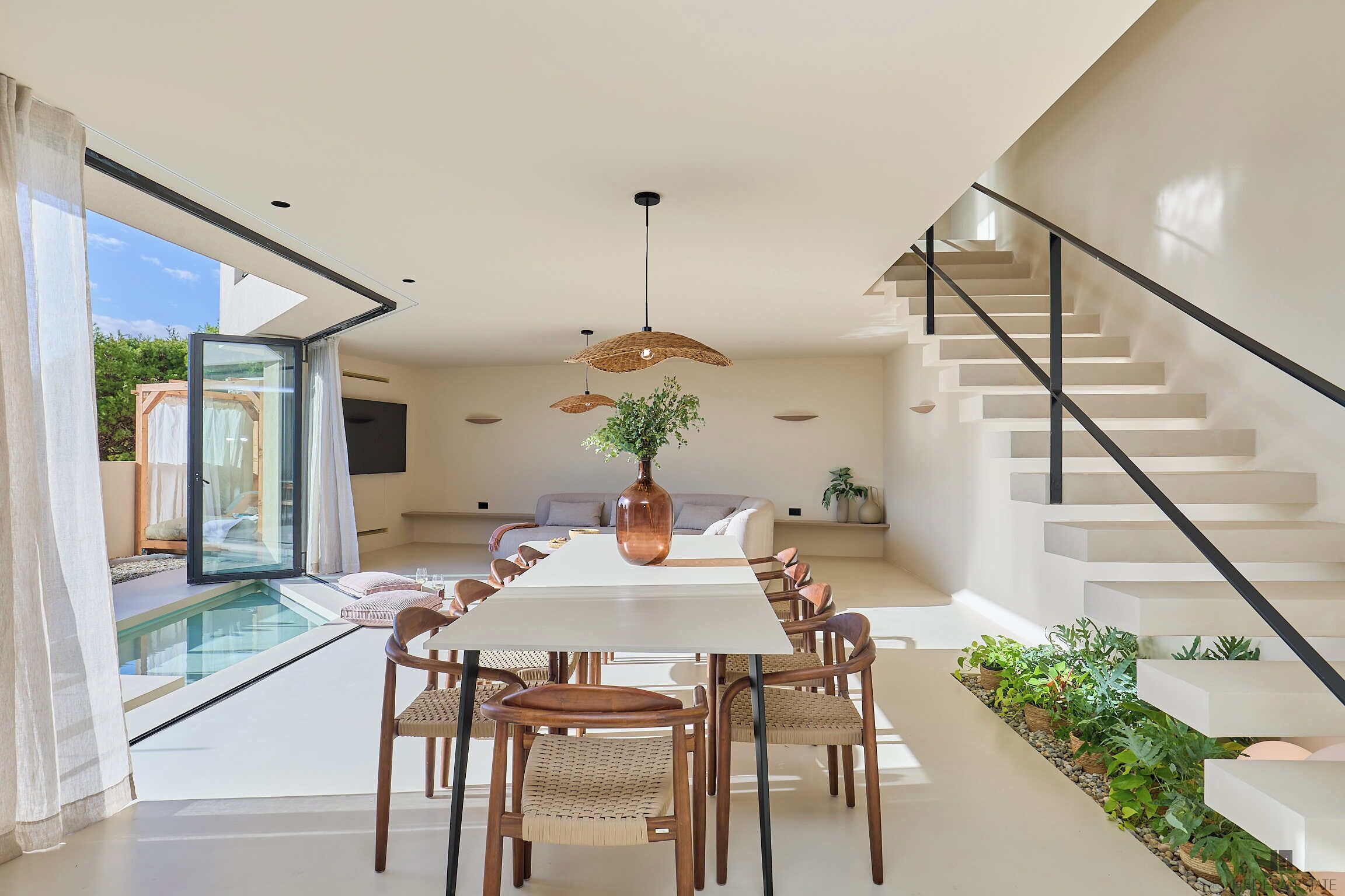 Villa (5 Bedrooms) | In-room dining