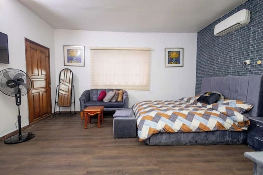 1 habitación, wifi y ropa de cama 