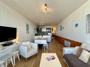 Smart-tv, ett musikbibliotek och en stereo