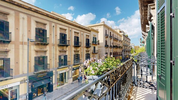 Deluxe Double Room, Balcony, City View | Minibar, in-room safe, individually furnished, desk