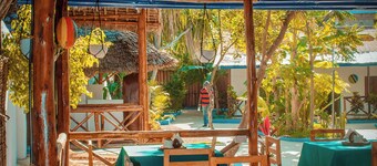 Tuna Nungwi Beach Bungalow