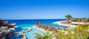 Timeless Luxury Villa