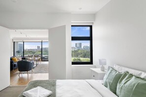 2 habitaciones, escritorio, wifi y ropa de cama