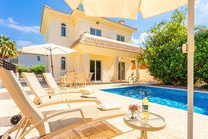 Villa - Villa Clara in Paralimni (Paralimni)