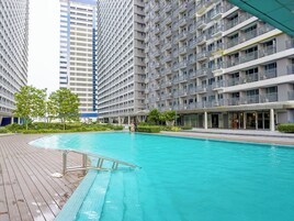 2 piscinas al aire libre