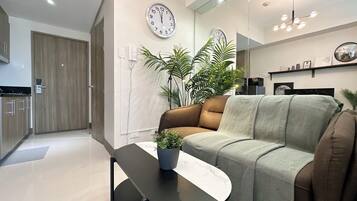 Deluxe Condo, Balcony, Pool View | 1 bedroom, individually decorated, individually furnished