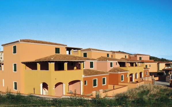 Exterior - Apartments with air conditioning in Sos Alinos (Orosei)