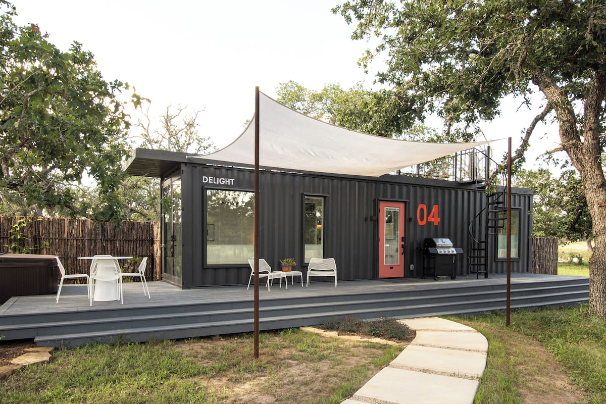 Unit #4 | Wi-Fi ฟรี, ตกแต่งพิเศษโดยเฉพาะ, ผ้าปูที่นอน