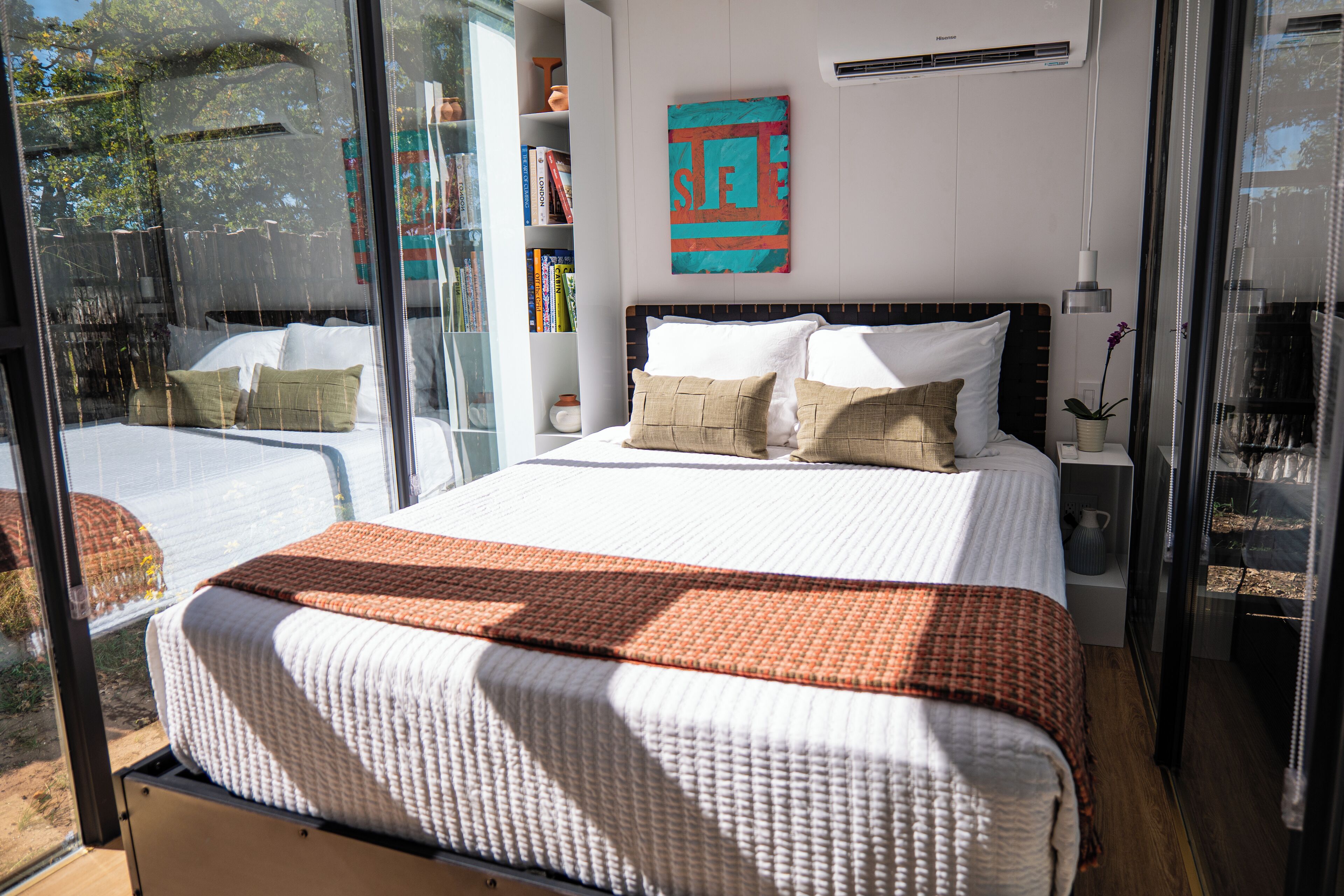 Cabane Luxe | Ameublement personnalisé, Wi-Fi gratuit, draps fournis