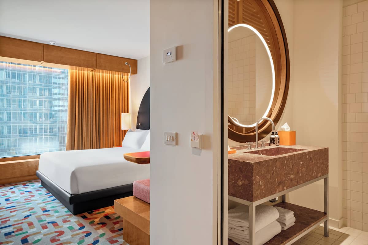 Premium bedding, minibar, in-room safe, laptop workspace