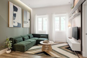 Deluxe Apartment, 2 Bedrooms, Non Smoking | Living area - The Green House in Príncipe Real (Lisbon)