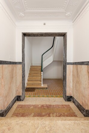 Building design - The Green House in Príncipe Real (Lisbon)