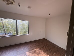 Interior - Sober Living on the Pink Cloud in fabulous Pasadena with WiFi (Pasadena)